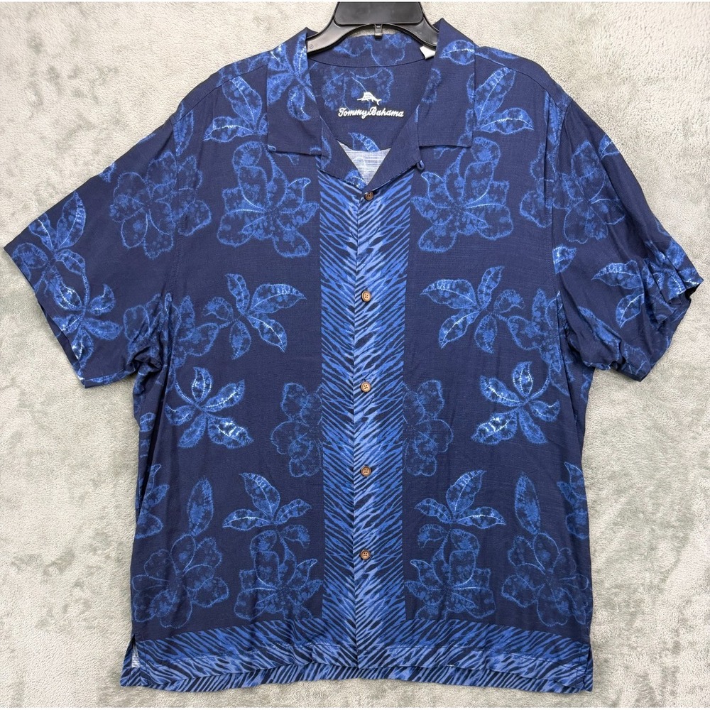 Tommy‎ Bahama Men's Hawaiian Shirt XL Blue Palm Artist Series 2022 Camp Collar - Picture 1 of 8
